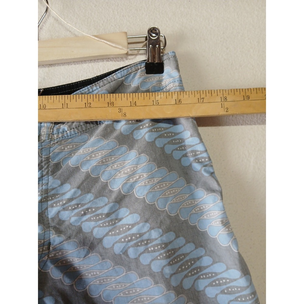 Lost Mens Board Shorts Small with Drawstring and Zipper Pocket sz 30 - Picture 6 of 8